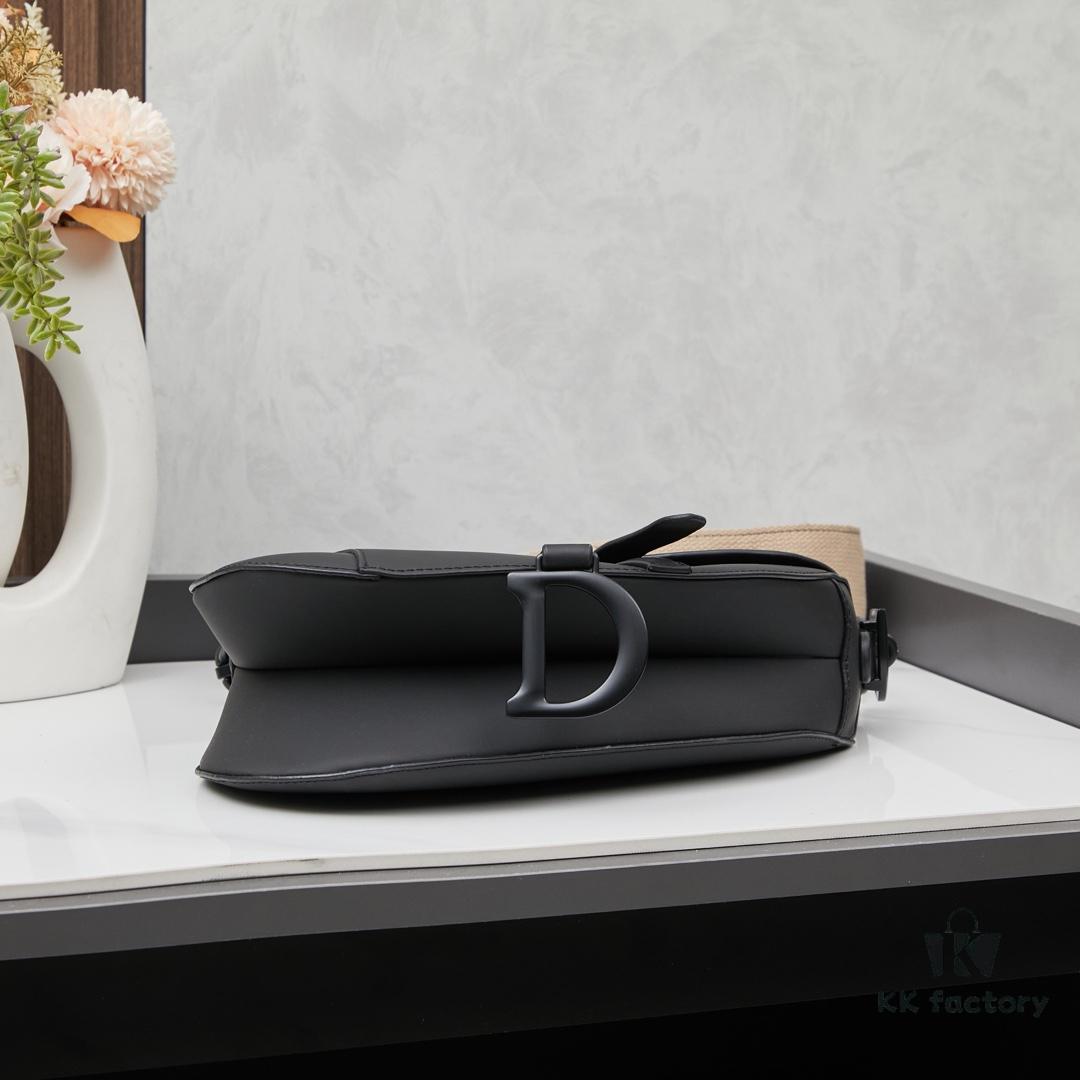 Matte Finish with Wide Strap New Arrival ☀【Includes Premium Gift Box】Large Size: 24.5 x 20 x 5 cm