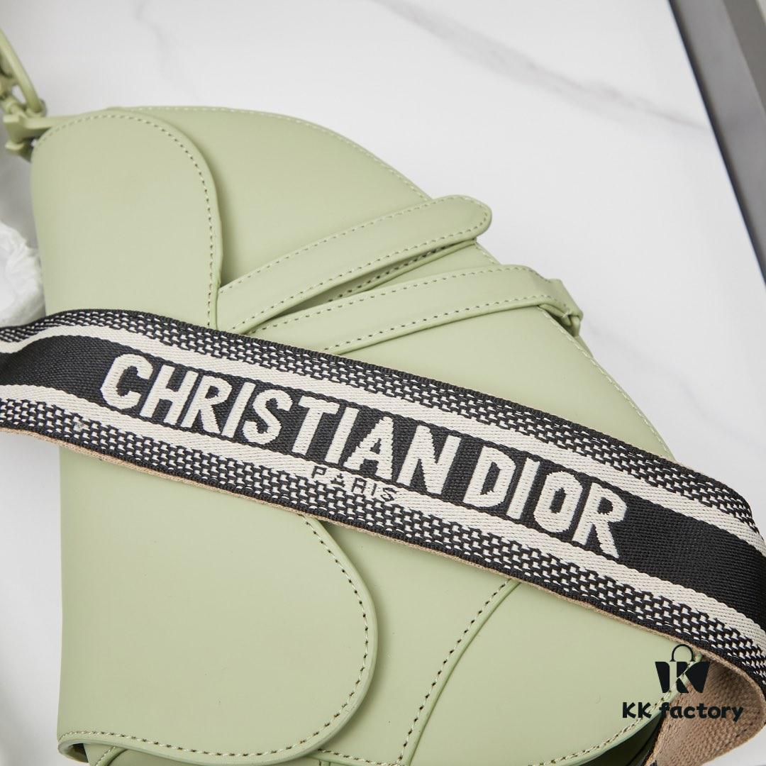 Matte Finish with Wide Strap New Arrival ☀【Includes Premium Gift Box】Large Size: 24.5 x 20 x 5 cm