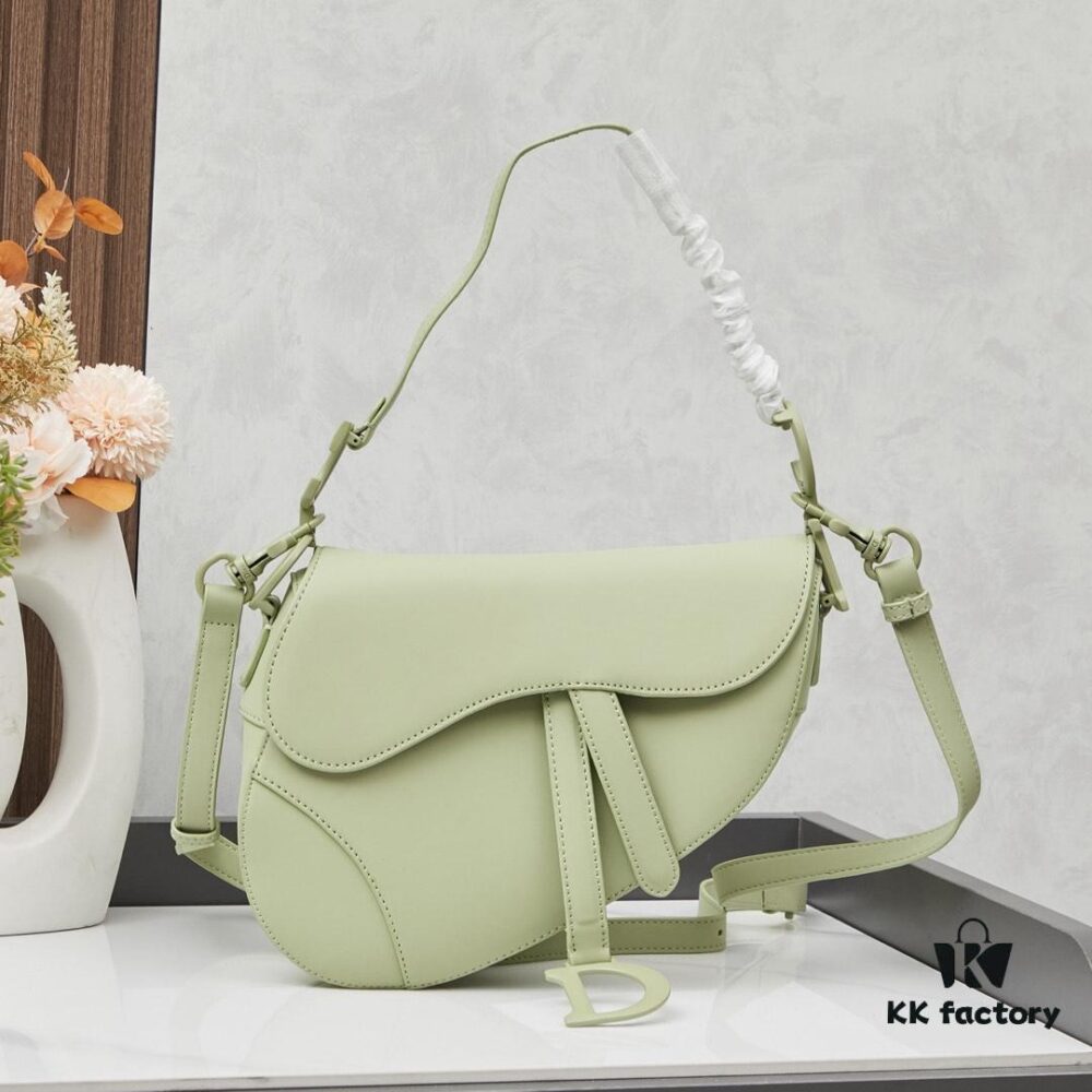 Matte Finish with Small Shoulder Strap New Arrival ☀【Includes Premium Gift Box】Large Size: 24.5 x 20 x 5 cm