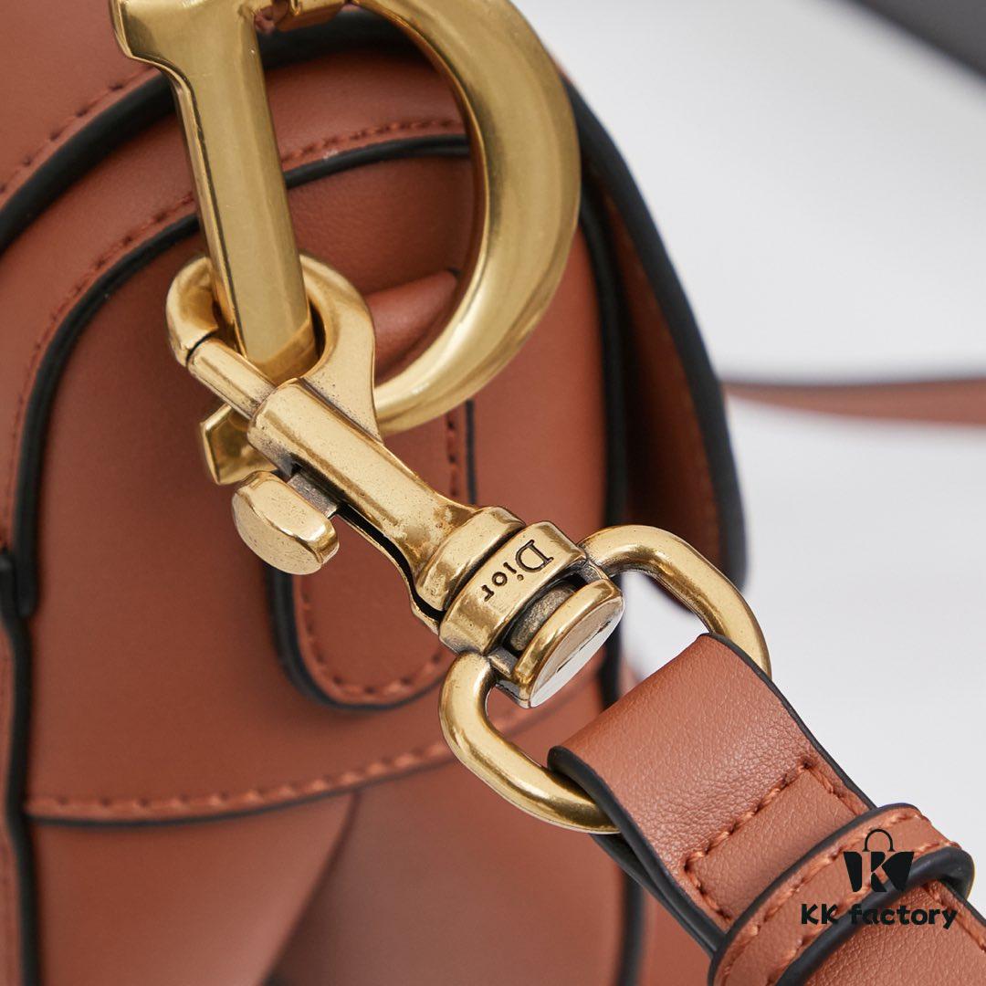 Twill with Mini Strap New Arrival ☀【Includes Premium Gift Box】Large Size: 24.5 x 20 x 5 cm