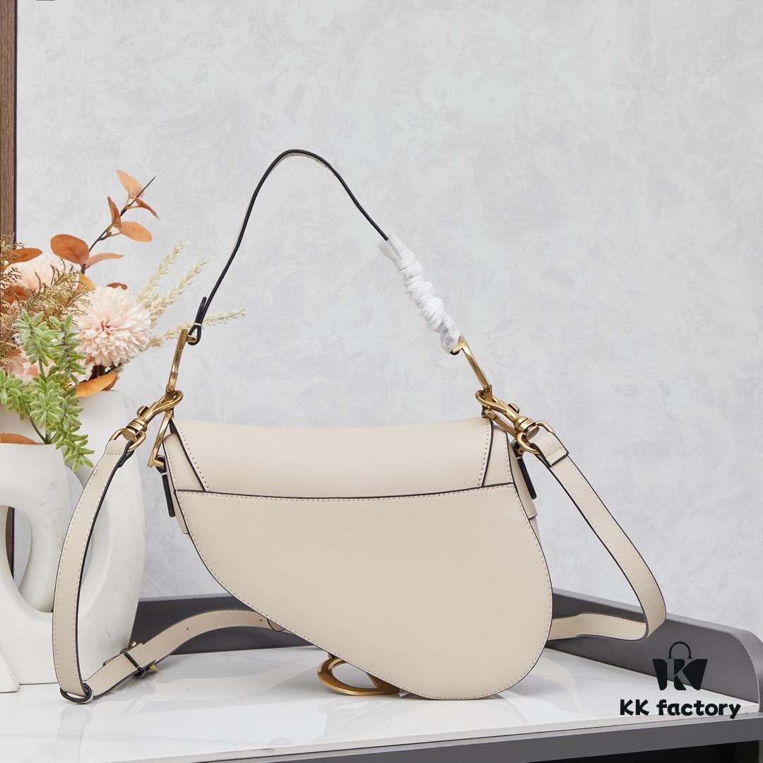 Classic Strap Small Shoulder Bag New Arrival ☀【Includes Premium Gift Box】Large Size: 24.5 x 20 x 5 cm