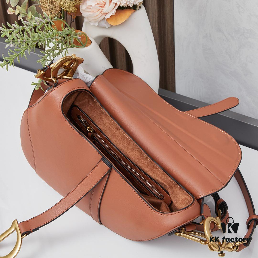 Twill with Mini Strap New Arrival ☀【Includes Premium Gift Box】Large Size: 24.5 x 20 x 5 cm