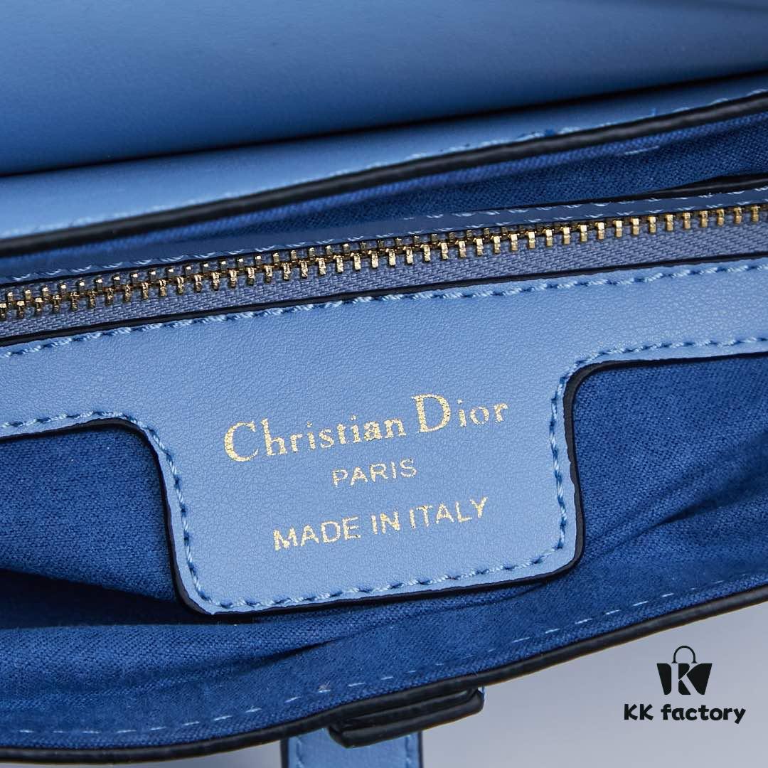 Classic Plain Weave with Mini Strap New Arrival ☀【Includes Premium Gift Box】Large Size: 24.5 x 20 x 5 cm