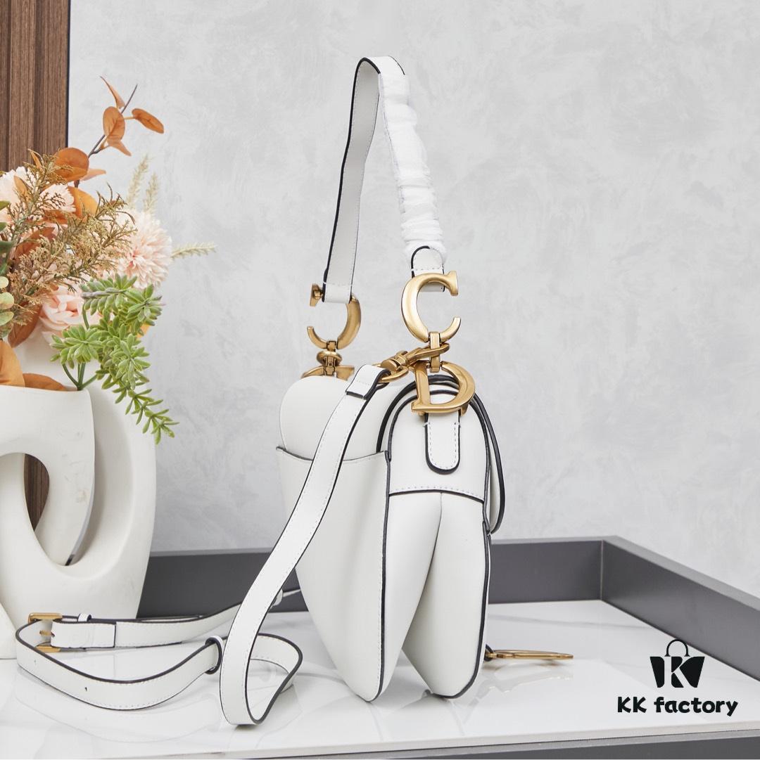 Twill with Mini Strap New Arrival ☀【Comes with Premium Gift Box】Large Size: 24.5 x 20 x 5 cm