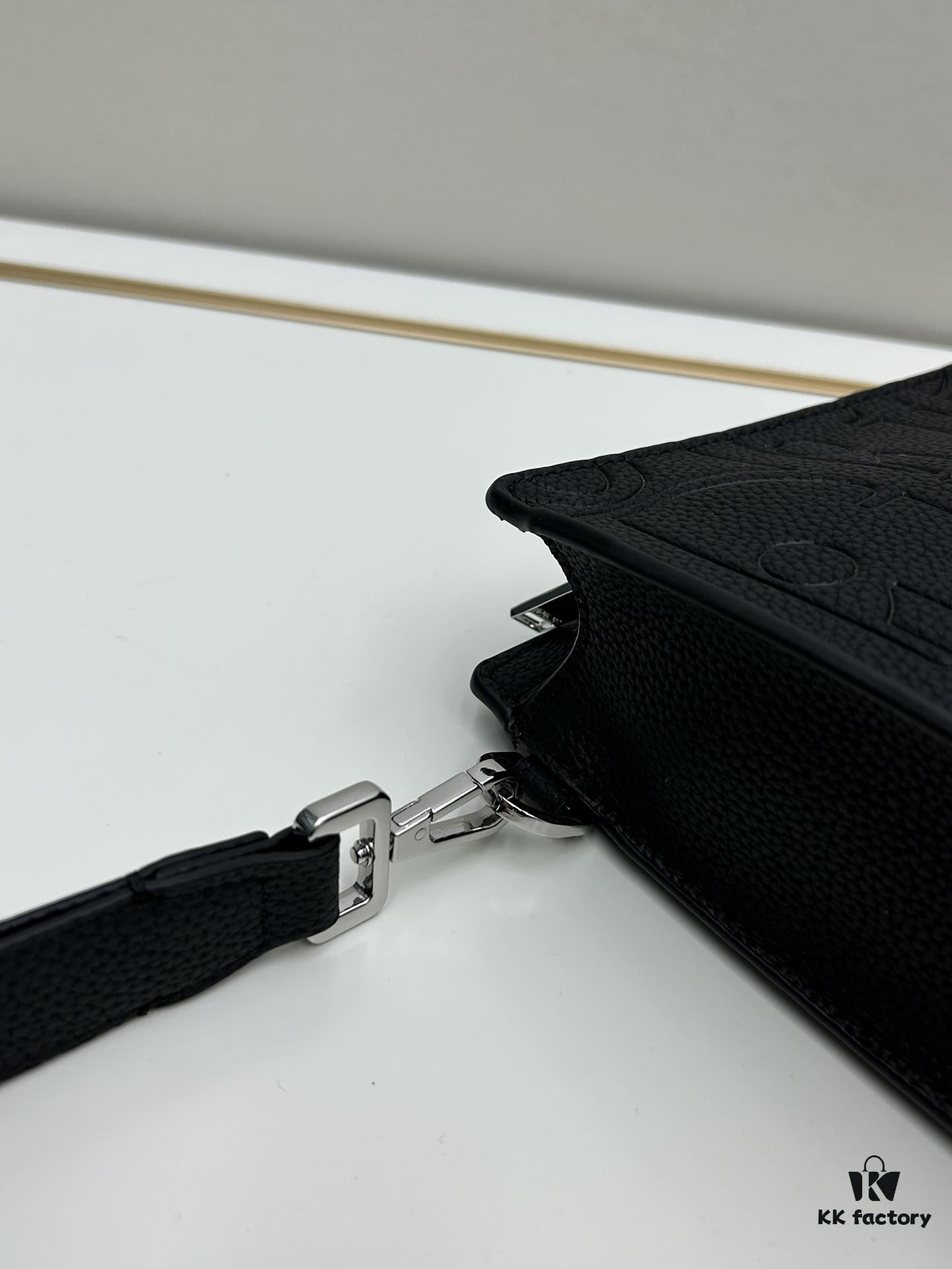 Dior Clutch with Box ||| This clutch is a signature piece from Dior, crafted meticulously from cowhide leather and inspired by the Dior archives. It features a prominent Dior logo on the front for elevated sophistication.
