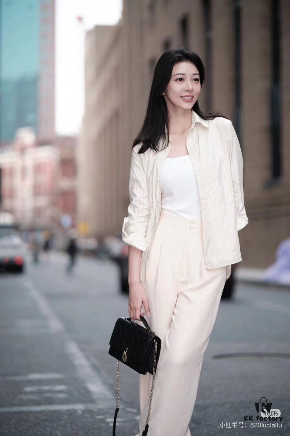 Lacquered Lady Dior Pearl Clutch Bag with Box