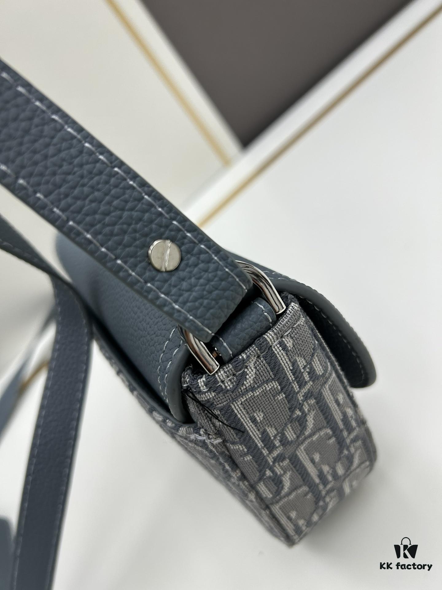 Dior Saddle Clutch with Shoulder Strap, Grainy Calfskin and Oblique Print, Black and Beige