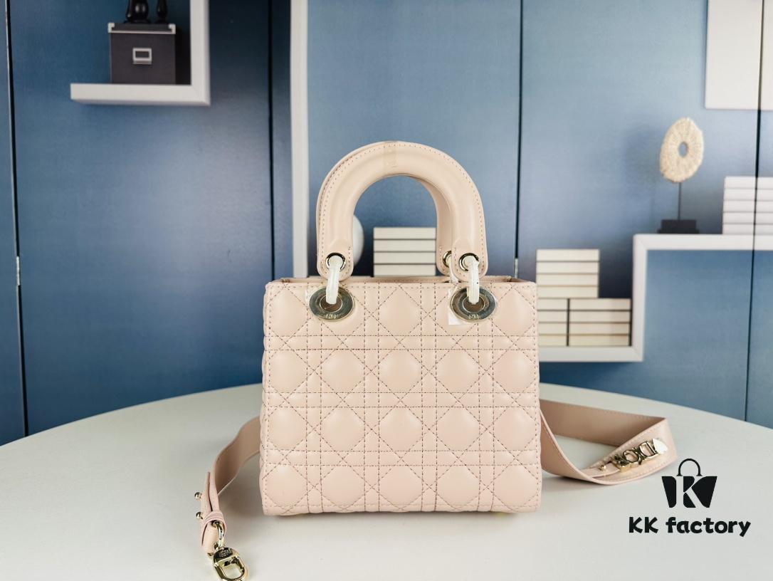 Medium Lady Dior Bag with Silk Scarf, Quilted Cannage Pattern, Top-Grade Imported Leather