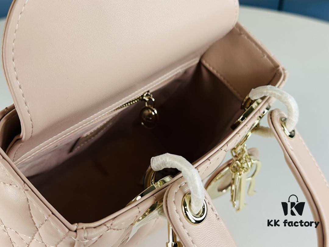 Medium Lady Dior Bag with Silk Scarf, Quilted Cannage Pattern, Top-Grade Imported Leather