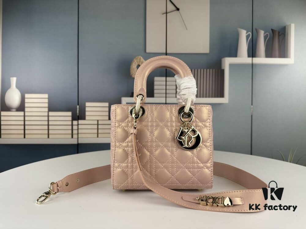 Medium Lady Dior Bag with Silk Scarf, Quilted Cannage Pattern, Top-Grade Imported Leather