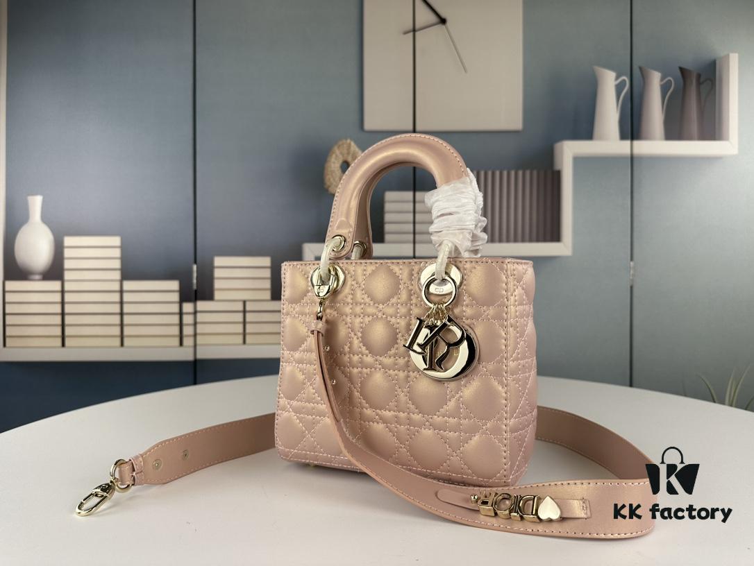 Medium Lady Dior Bag with Silk Scarf, Quilted Cannage Pattern, Top-Grade Imported Leather