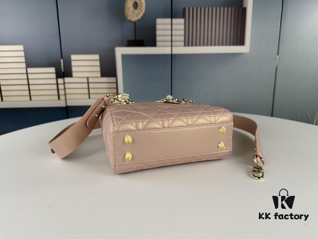 Medium Lady Dior Bag with Silk Scarf, Quilted Cannage Pattern, Top-Grade Imported Leather