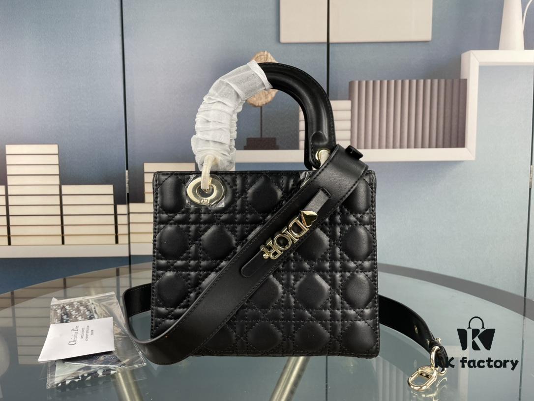 Medium Lady Dior Bag with Silk Scarf, Quilted Cannage Pattern, Top-Grade Imported Leather