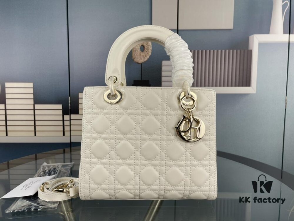 Large Lady Dior Handbag with Silk Scarf, Cannage Quilting, Top-Grade Imported Leather, Five Compartment Design