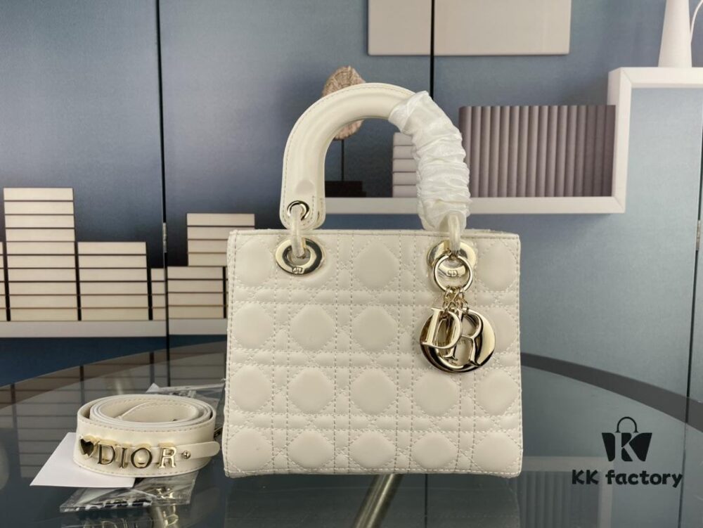 Medium Lady Dior Handbag with Silk Scarf, Quilted Cannage Pattern, Top-Grade Imported Leather