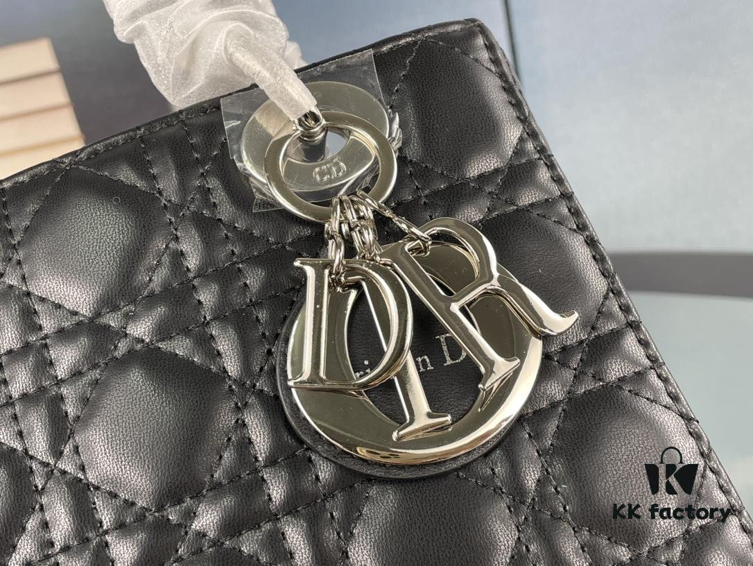 Medium Lady Dior Bag with Silk Scarf, Quilted Cannage Pattern, Top-Grade Imported Leather