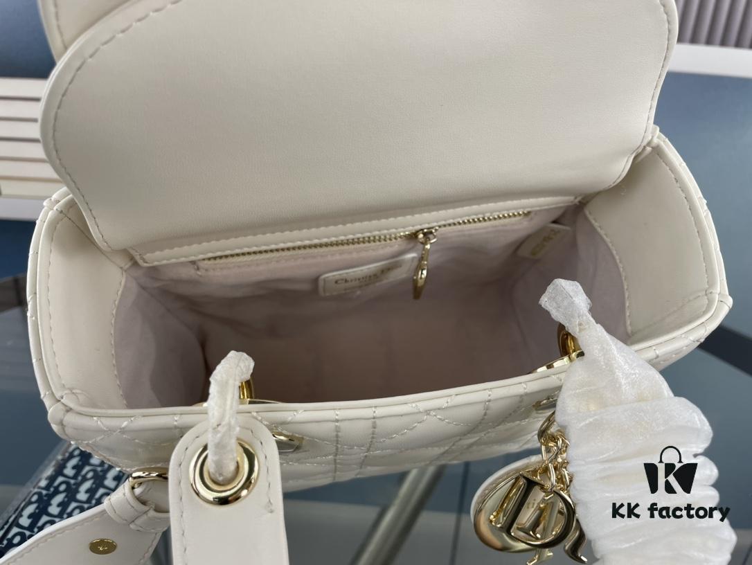 Medium Lady Dior Handbag with Silk Scarf, Quilted Cannage Pattern, Top-Grade Imported Leather