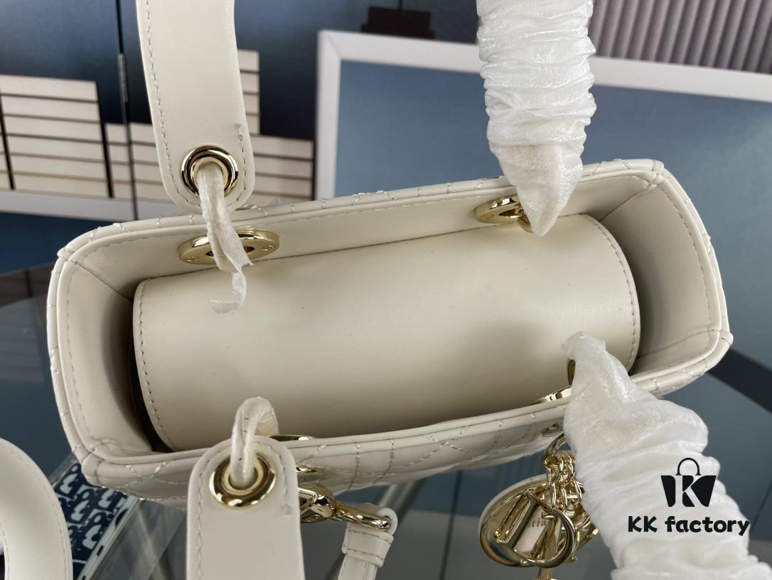 Medium Lady Dior Handbag with Silk Scarf, Quilted Cannage Pattern, Top-Grade Imported Leather