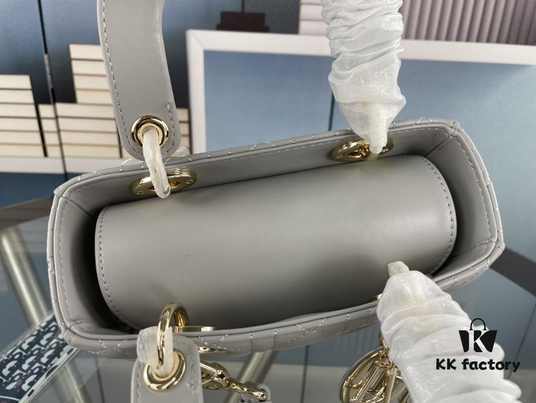 Medium Lady Dior Handbag with Silk Scarf, Quilted Cannage Pattern, Top-Grade Imported Leather