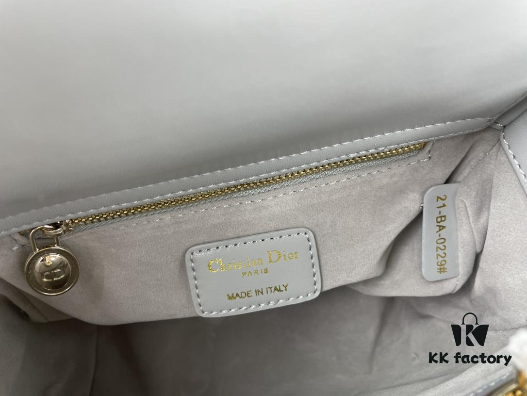 Medium Lady Dior Handbag with Silk Scarf, Quilted Cannage Pattern, Top-Grade Imported Leather