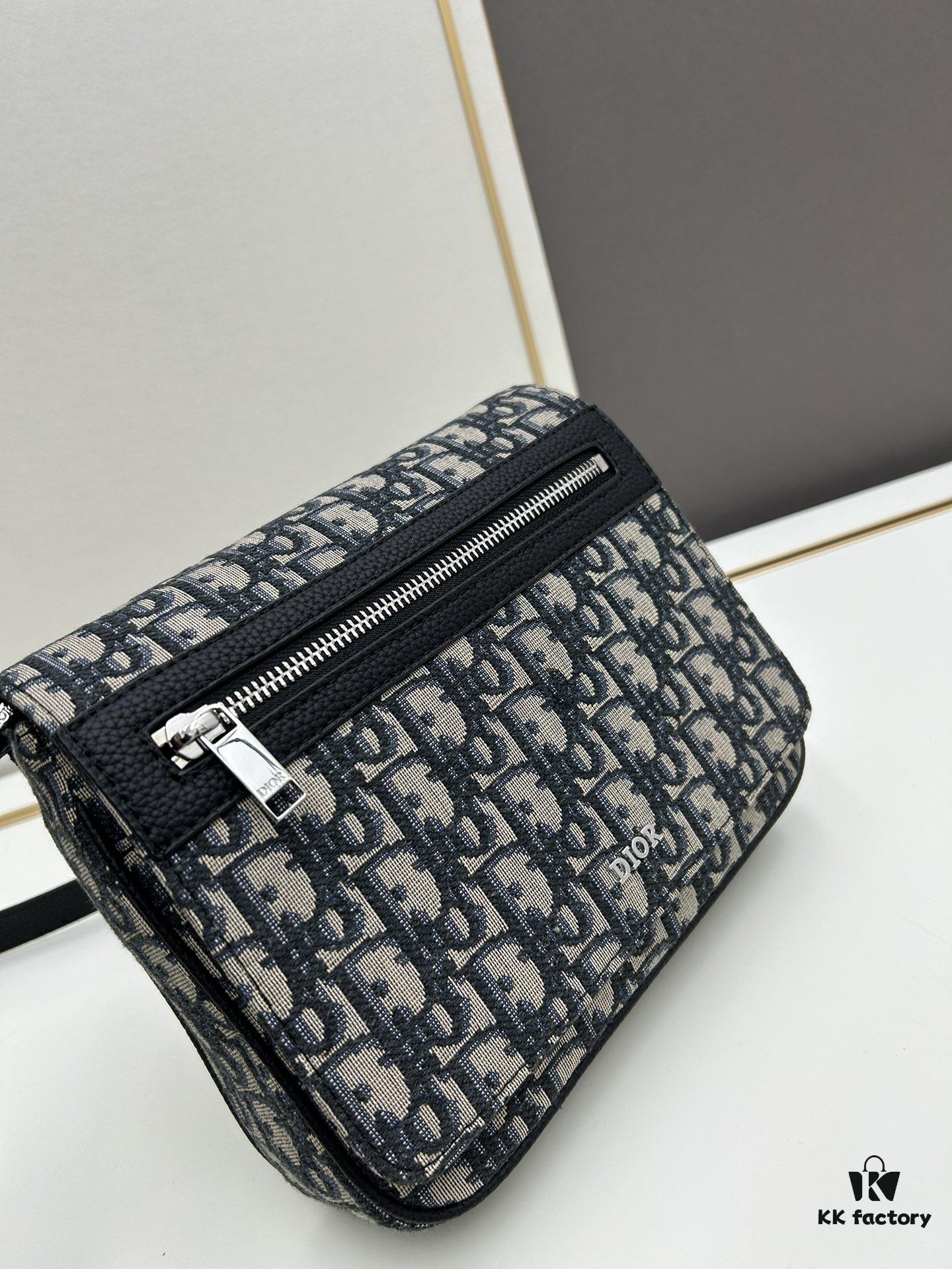 Dior Messenger Bag for Men, Model 9045, Box Size 22x17x6 cm