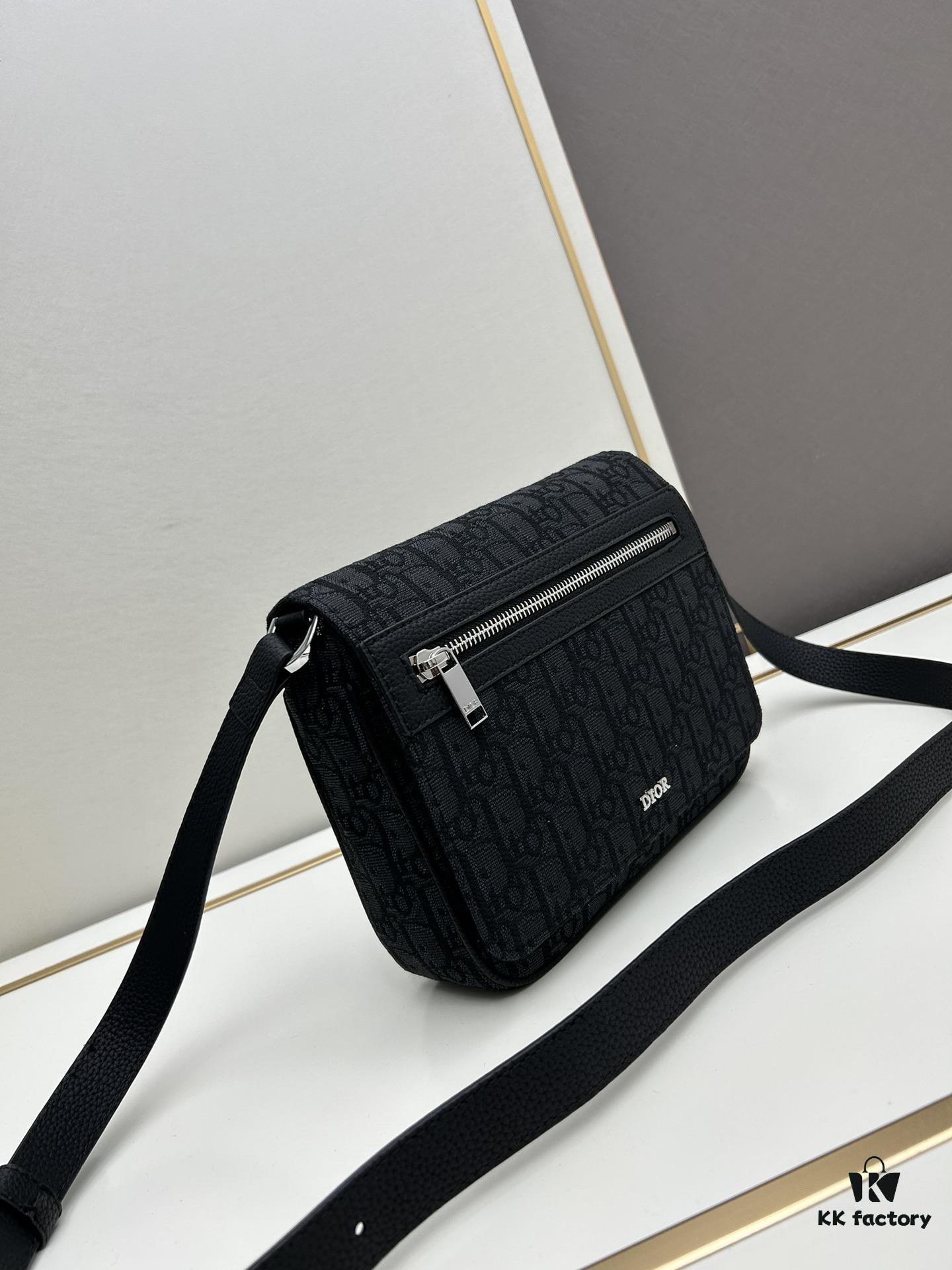 Dior Messenger Bag for Men, Model 9045, Box Size 22x17x6 cm