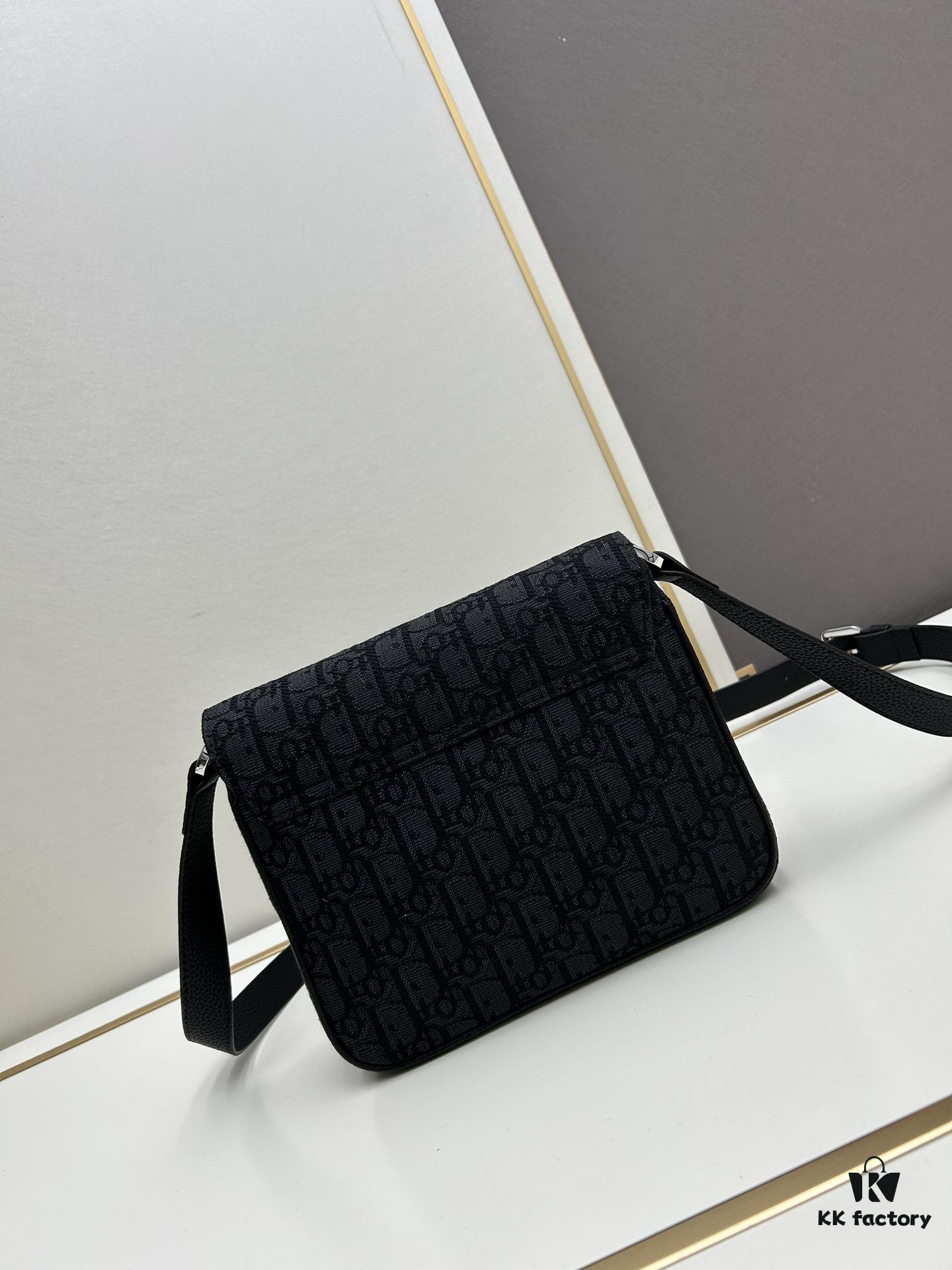 Dior Messenger Bag for Men, Model 9045, Box Size 22x17x6 cm