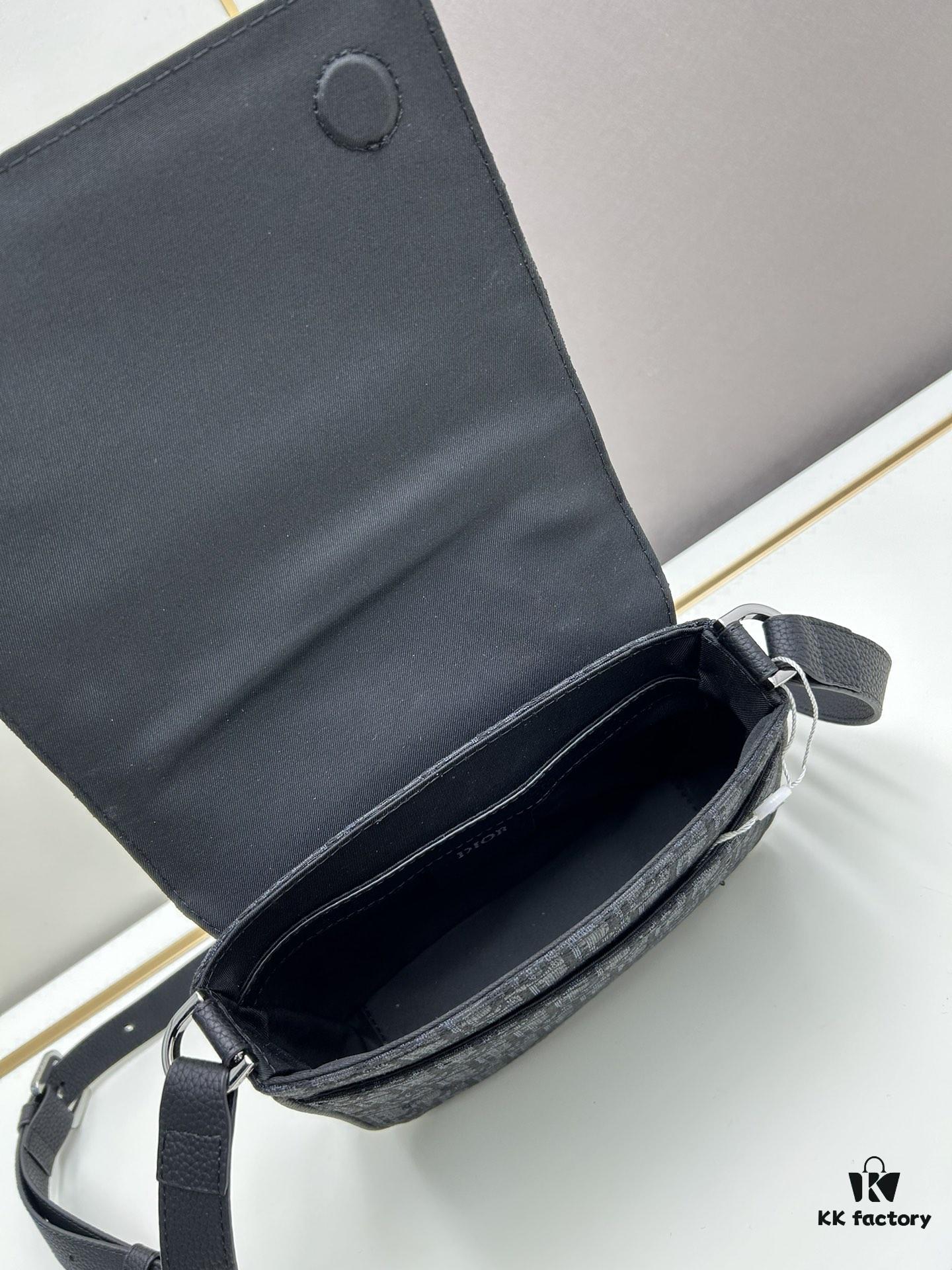 Dior Messenger Bag for Men, Model 9045, Box Size 22x17x6 cm