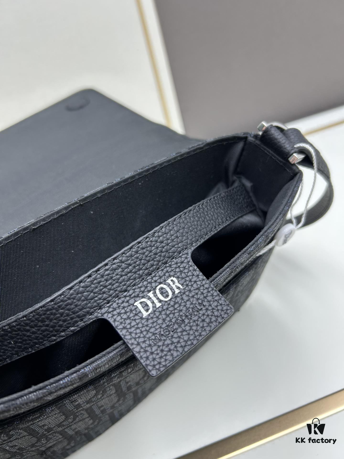 Dior Messenger Bag for Men, Model 9045, Box Size 22x17x6 cm