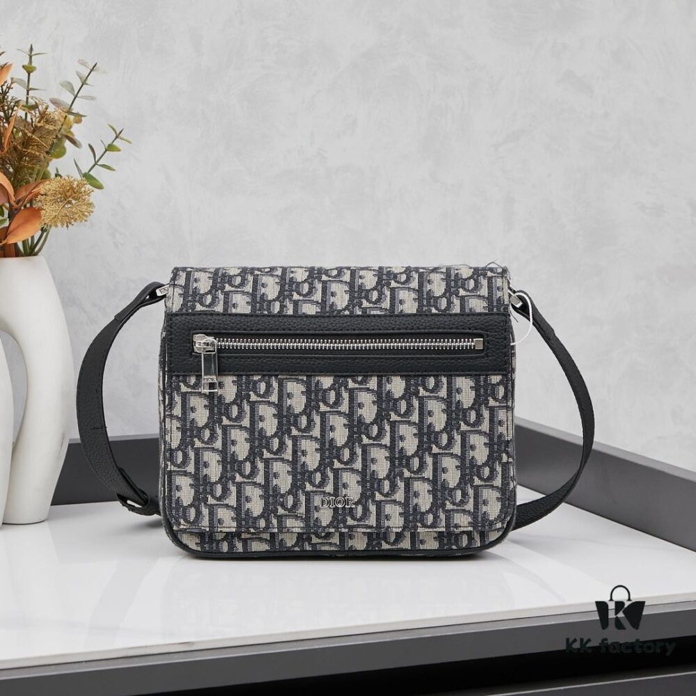 Dior Messenger Bag for Men, Model 9045, Box Size 22x17x6 cm