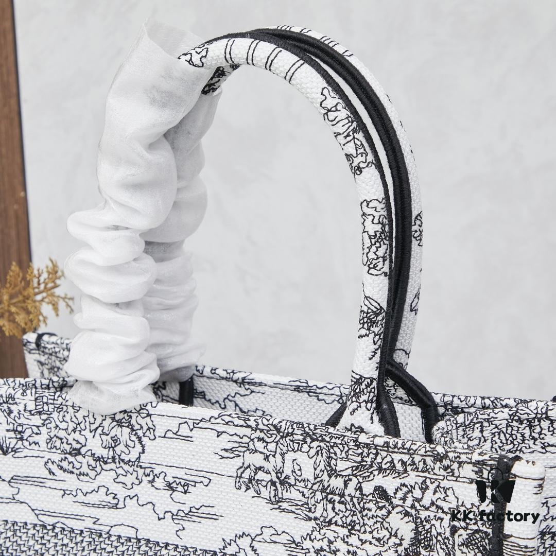 Book Tote Bag (Small Size, Embroidered 26.5cm)