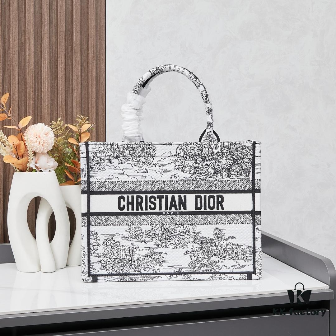 Original Order Embroidered Medium [Di0r Book Tote]