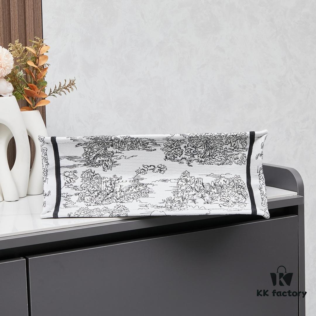 Embroidered Large [Di0r Book Tote]