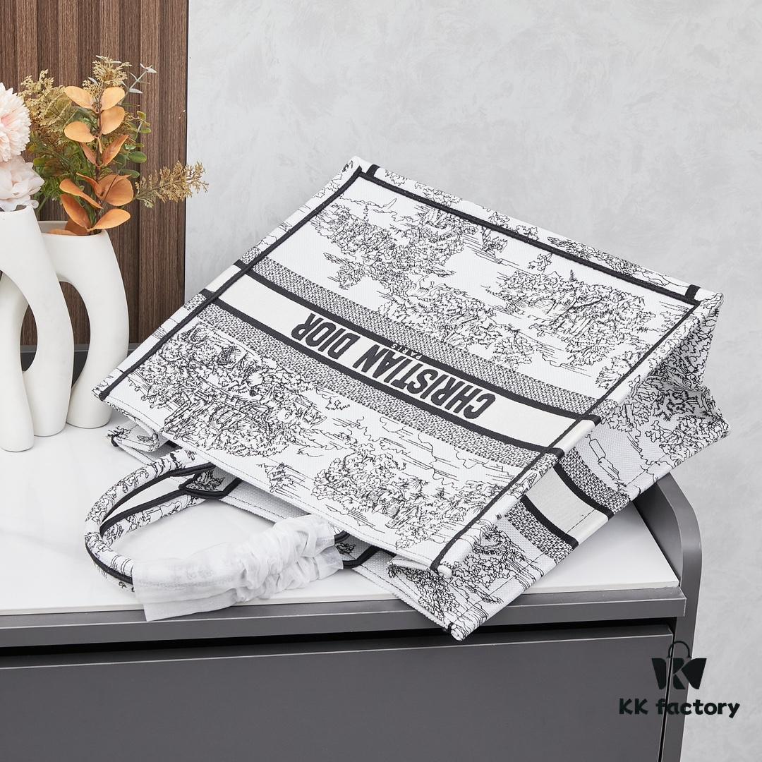 Embroidered Large [Di0r Book Tote]