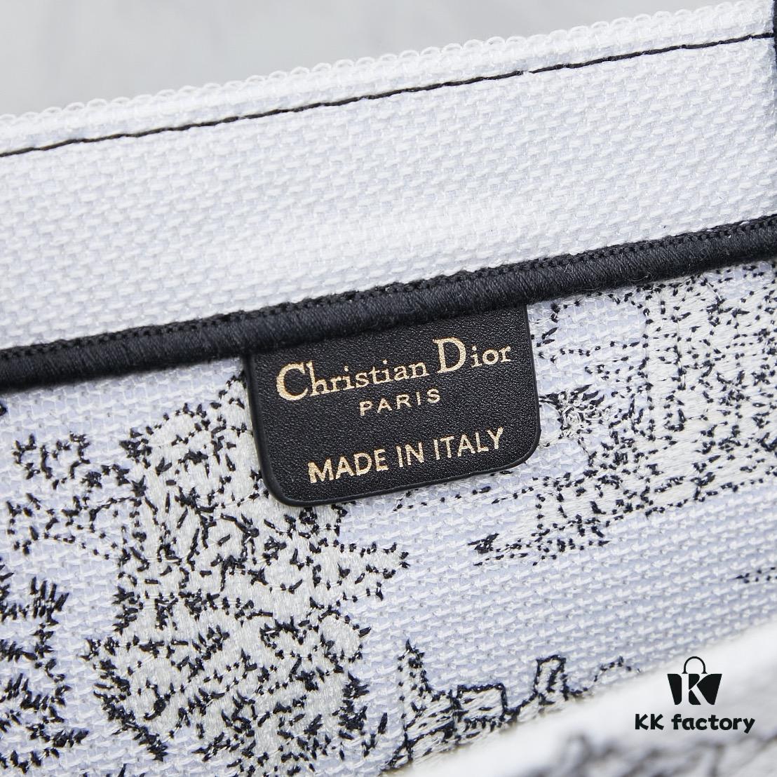 Embroidered Large [Di0r Book Tote]