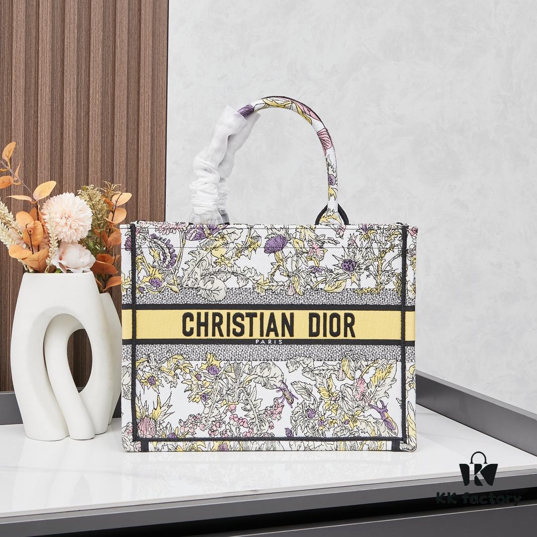 Embroidered Medium [Di0r Book Tote]