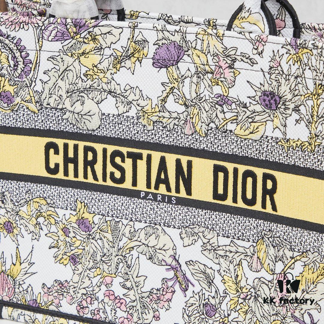 Embroidered Medium [Di0r Book Tote]