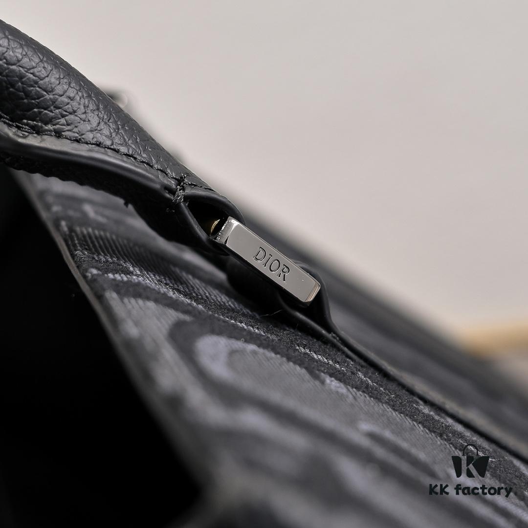 Luxury Original Oblique Fabric East-West Handbag