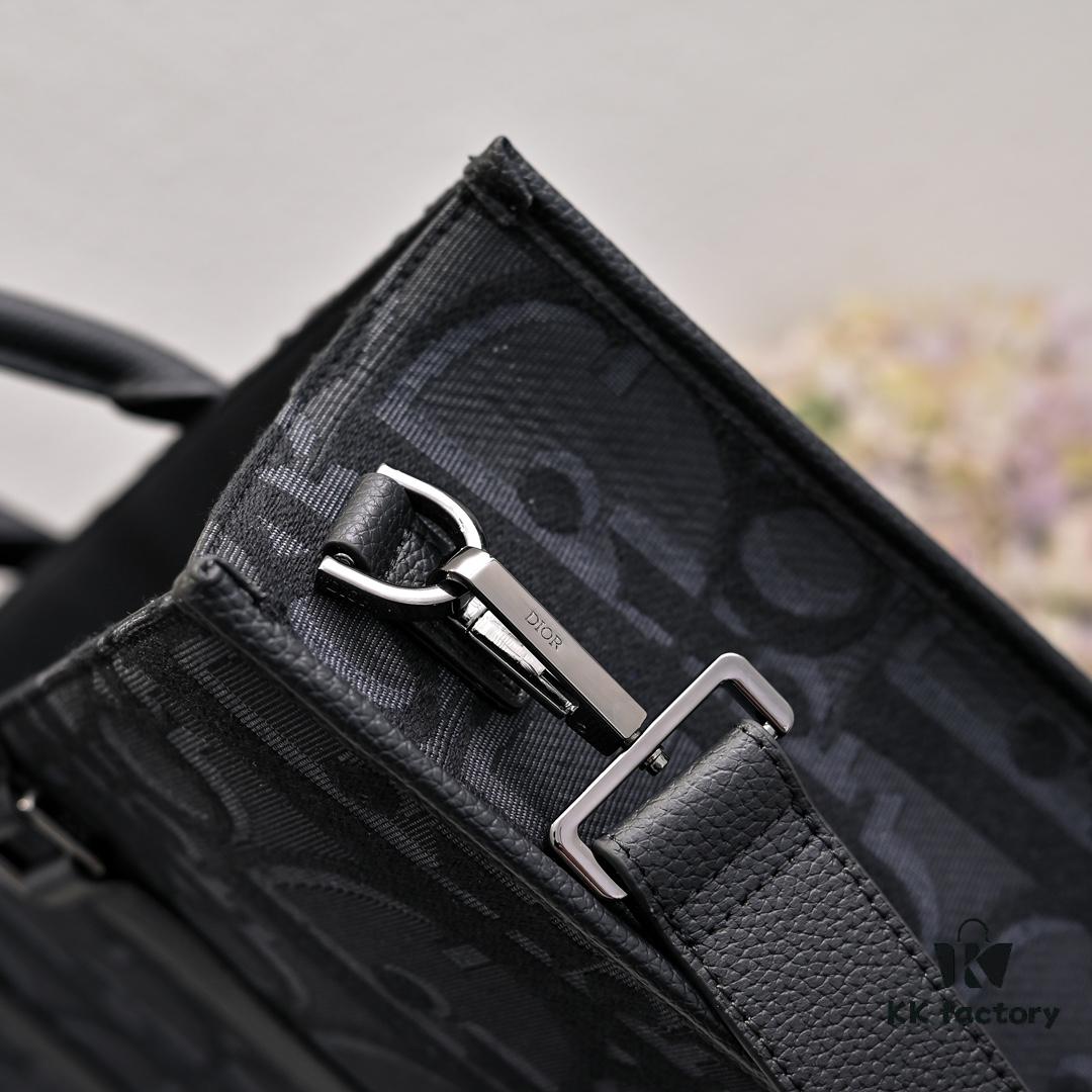 Luxury Original Oblique Fabric East-West Handbag