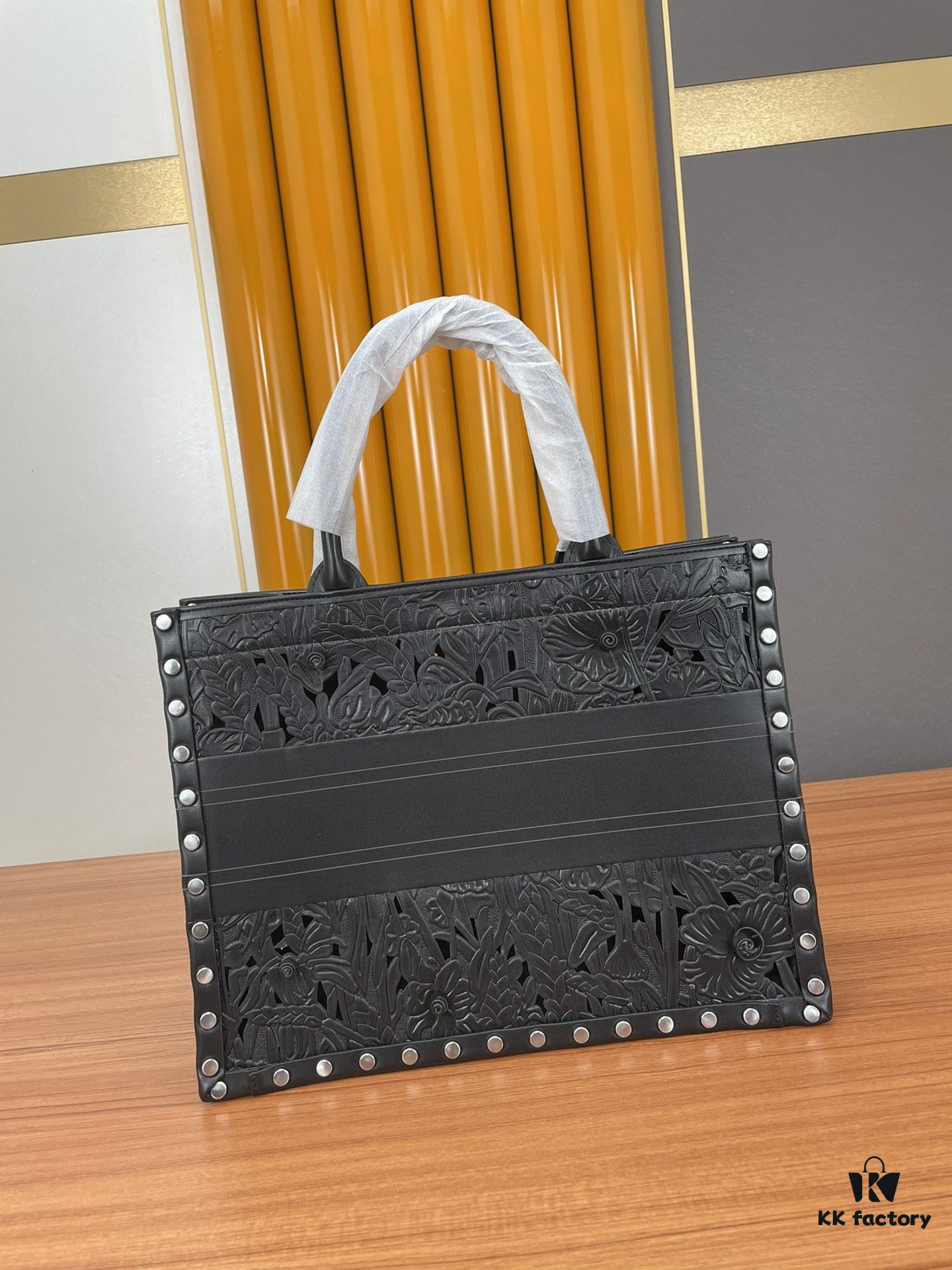 Large and Medium Size | Handcrafted Leather Sculpture Art Piece 👑 Dior Spring Collection Shopping Tote Shoulder Bag 🎒