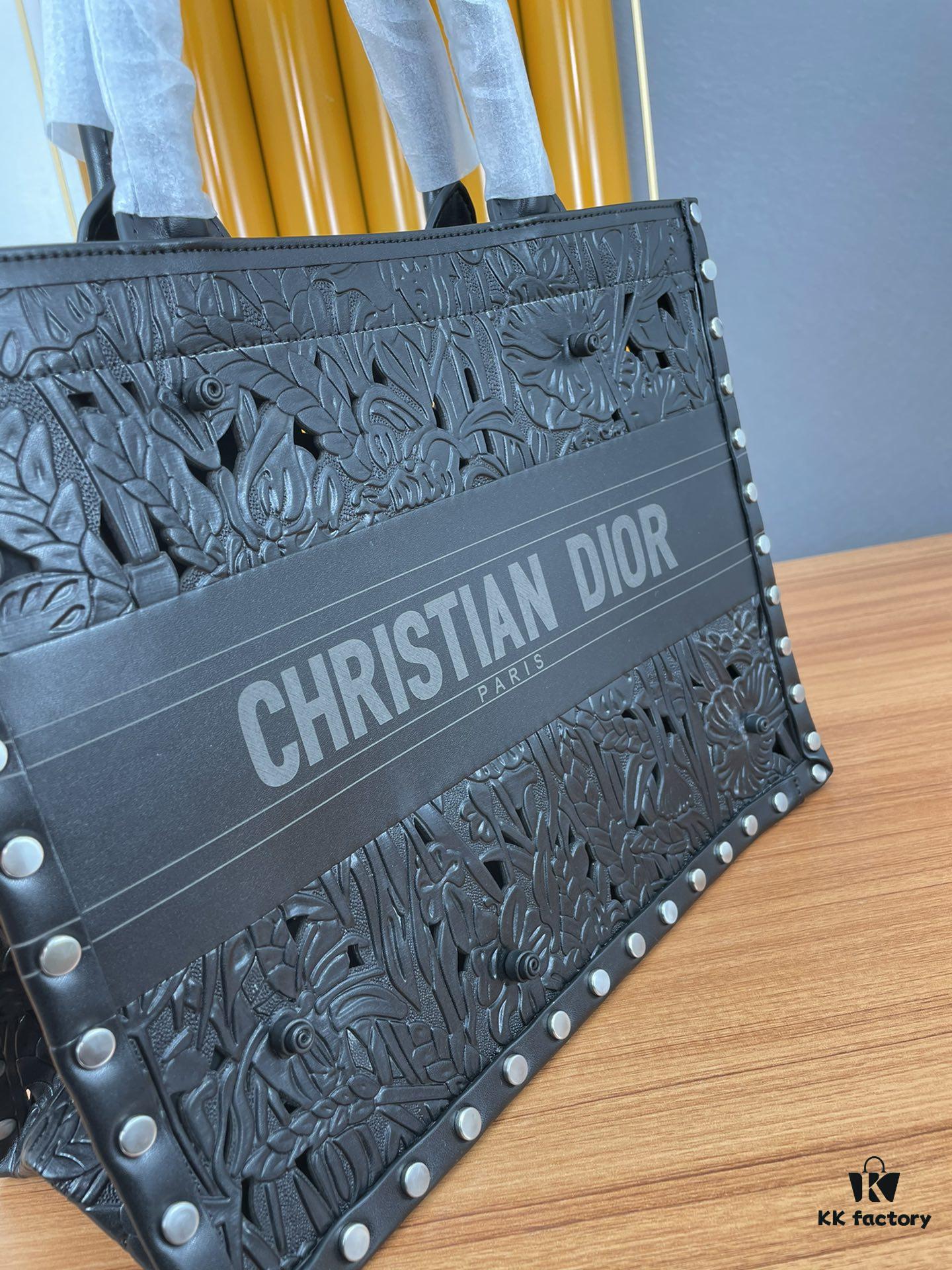 Large and Medium Size | Handcrafted Leather Sculpture Art Piece 👑 Dior Spring Collection Shopping Tote Shoulder Bag 🎒