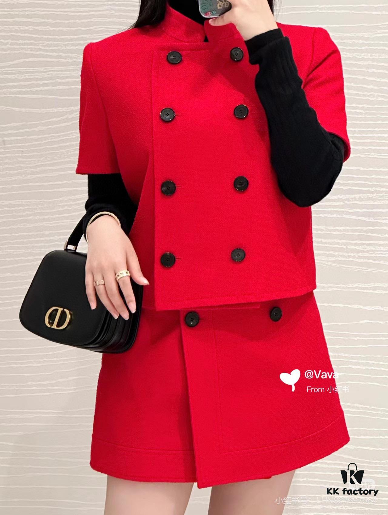 30 Montaigne Avenue Top Handle Bag (With Box) - Medium Size