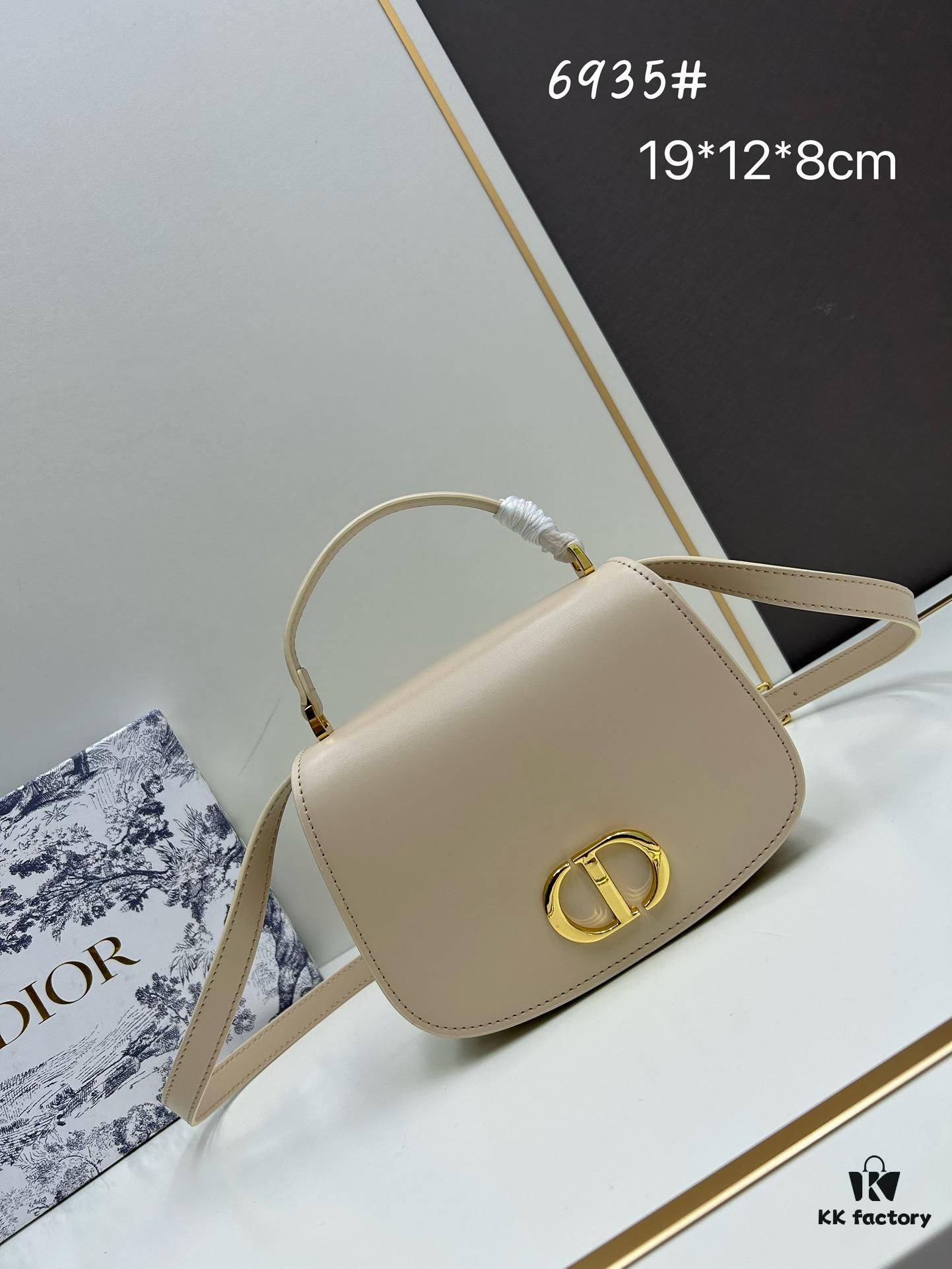 30 Montaigne Avenue Top Handle Bag (with Box) - Midsize Black Calfskin Handbag from Dior's Winter 2024 Ready-to-Wear Collection