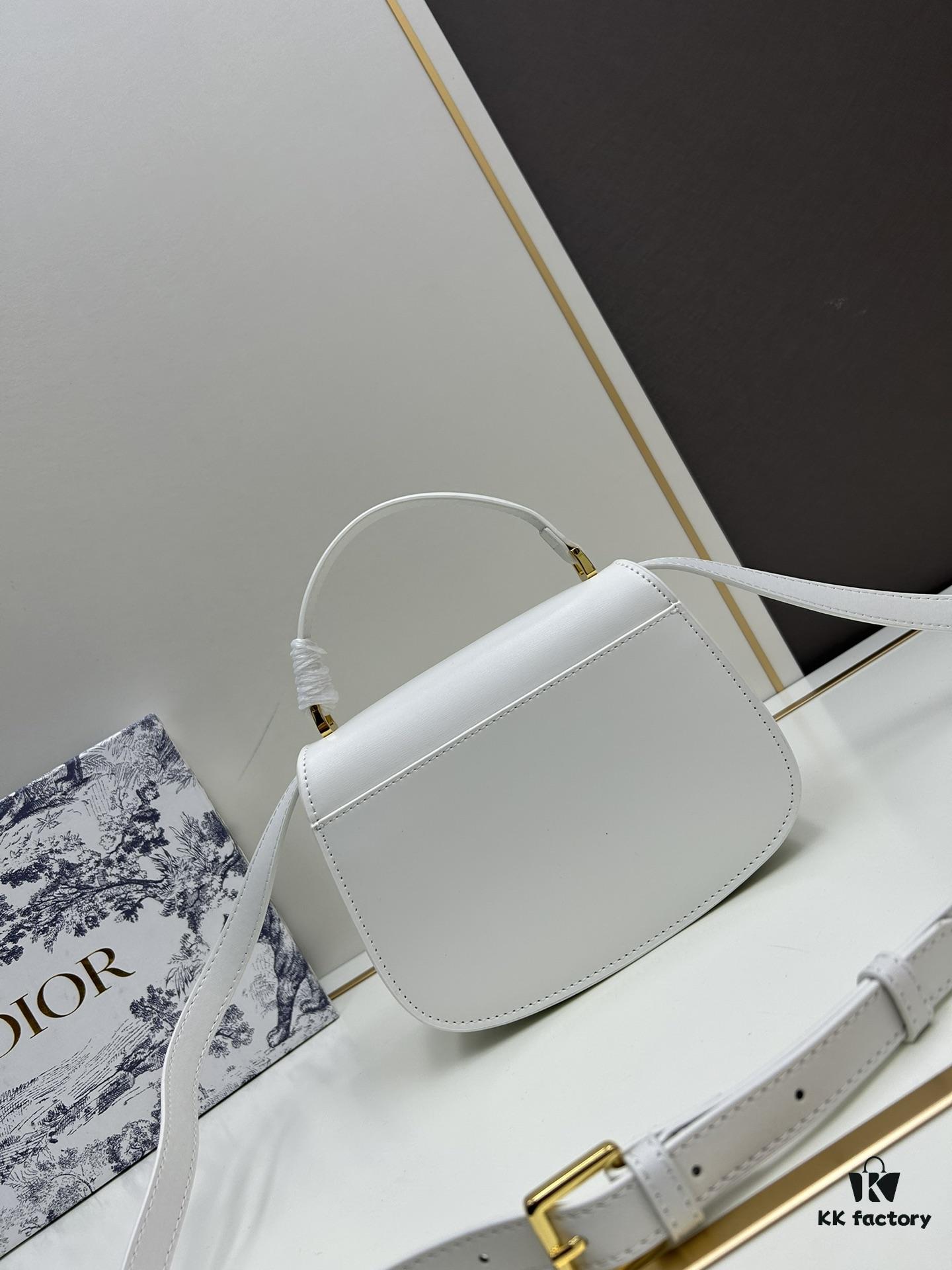 30 Montaigne Avenue Top Handle Bag (With Box) – Medium Size, Black Calfskin with CD Clasp