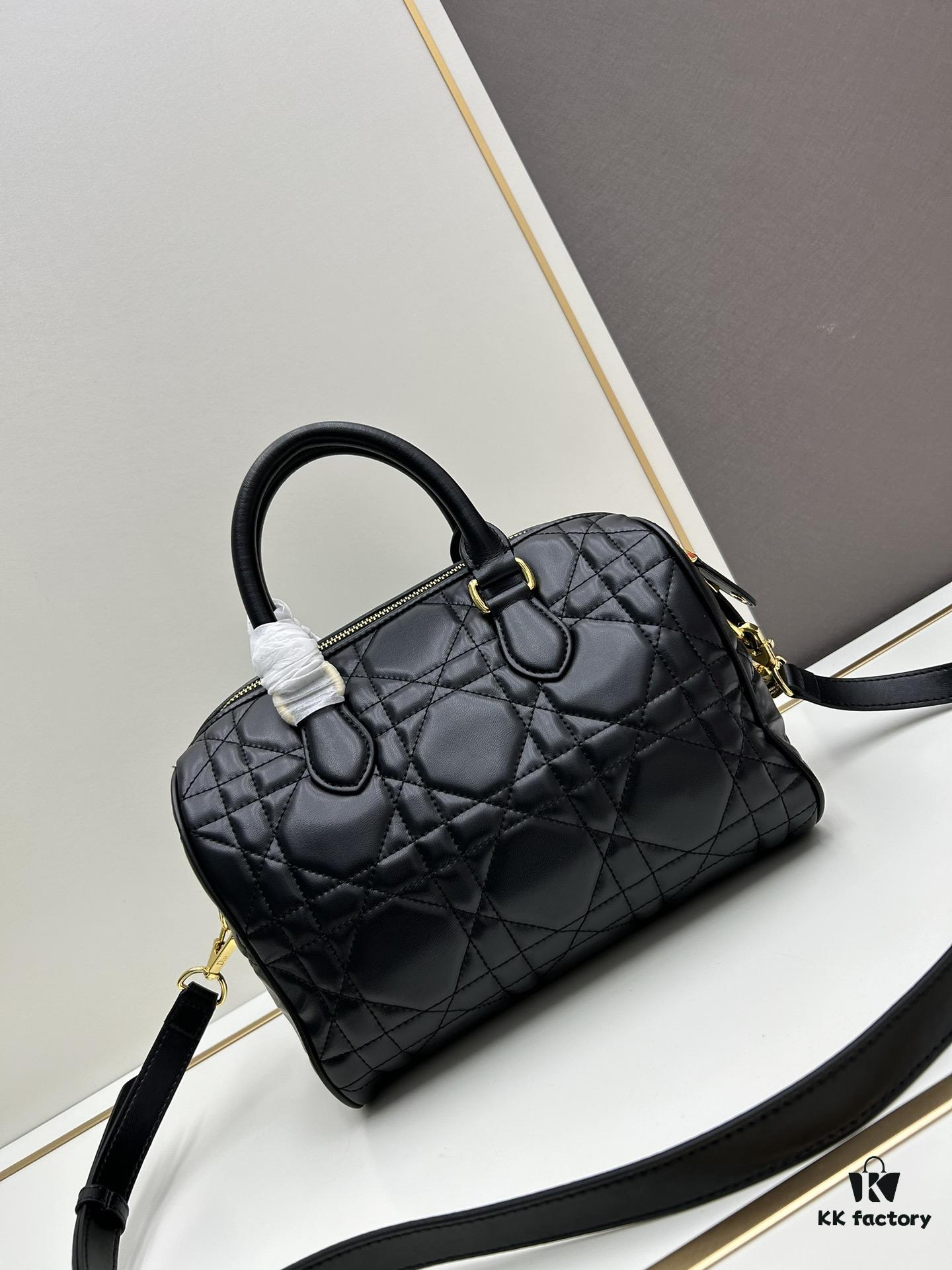 Dior Groove 25 Handbag