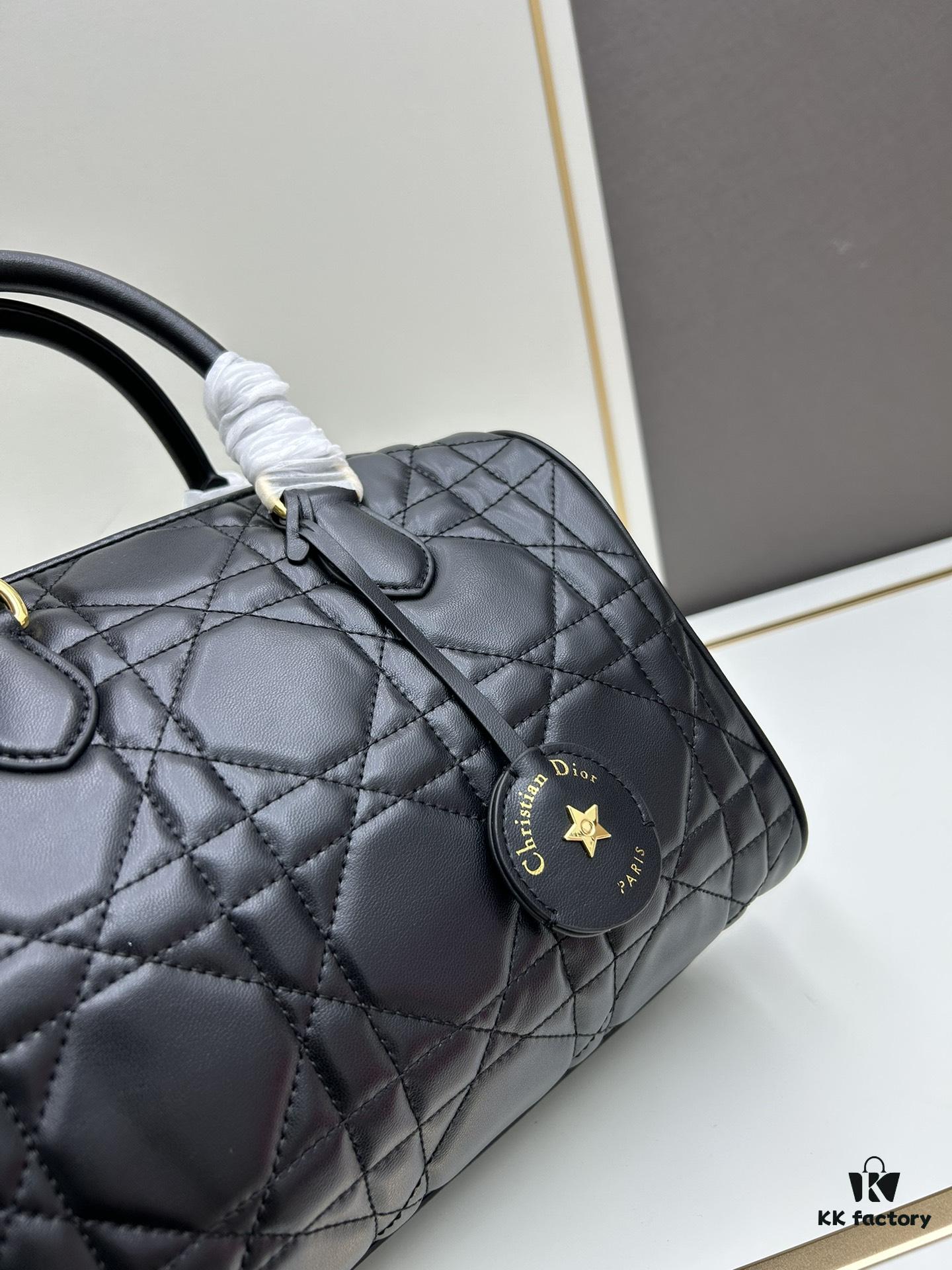 Dior Groove 25 Handbag