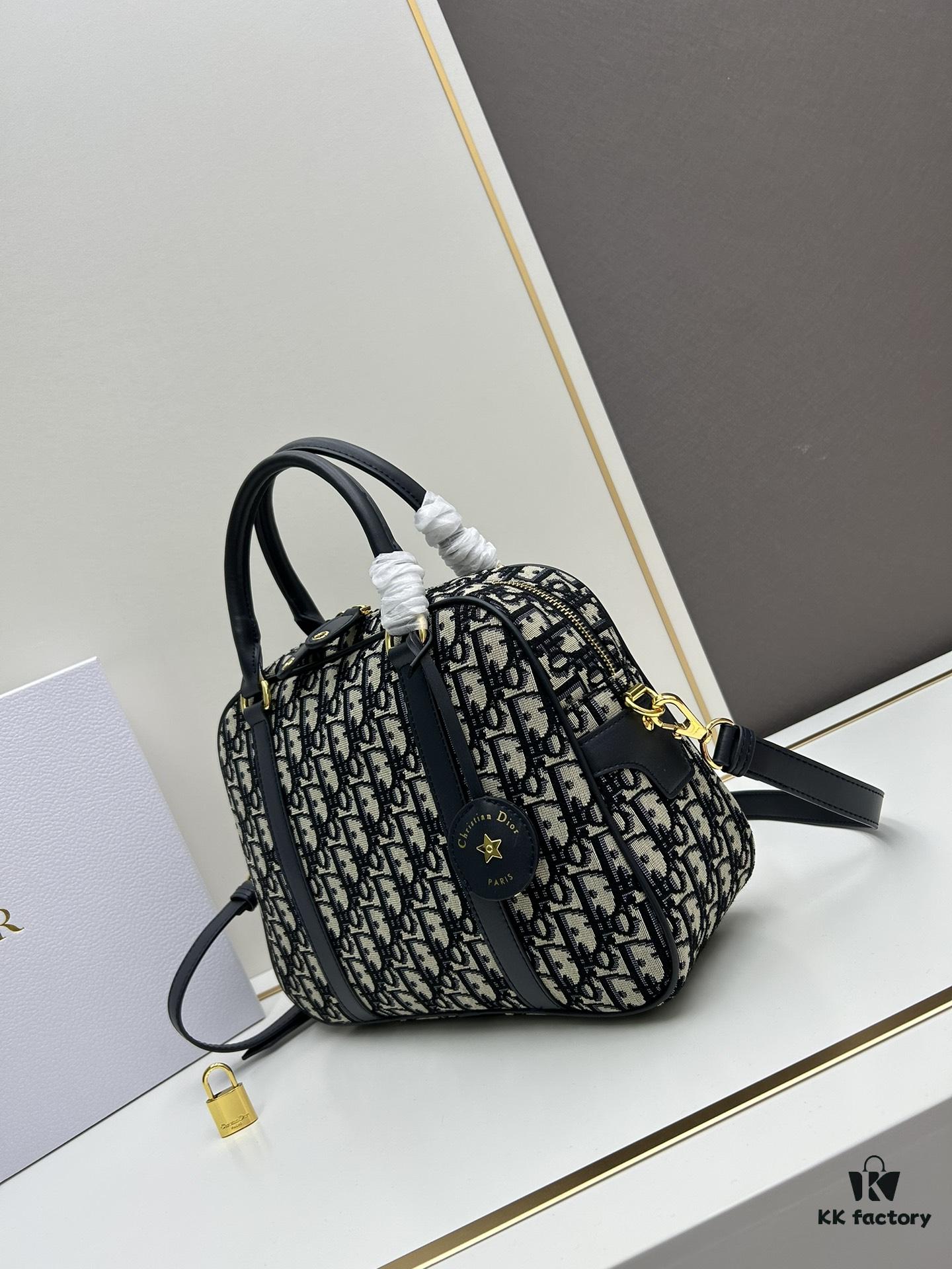 Large D-Vibe Bowling Bag in Blue Oblique Print