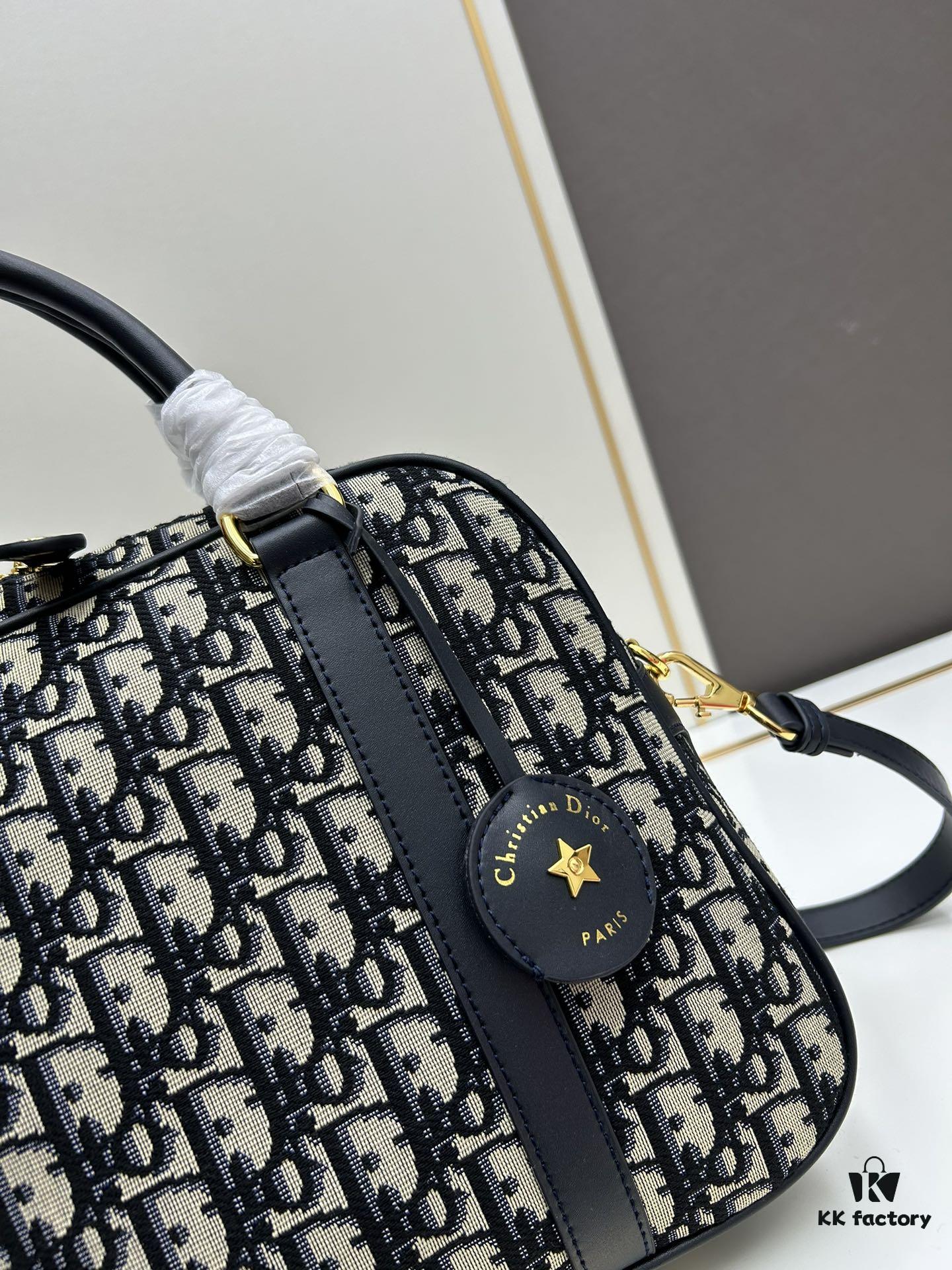 Large D-Vibe Bowling Bag in Blue Oblique Print