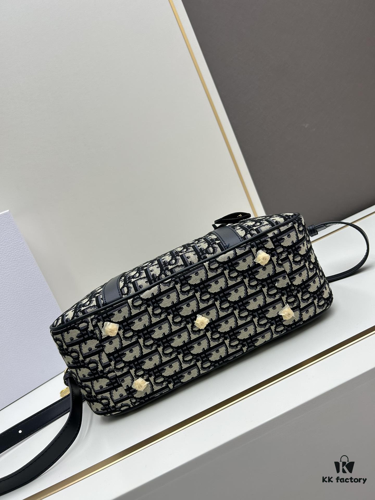 Large D-Vibe Bowling Bag in Blue Oblique Print