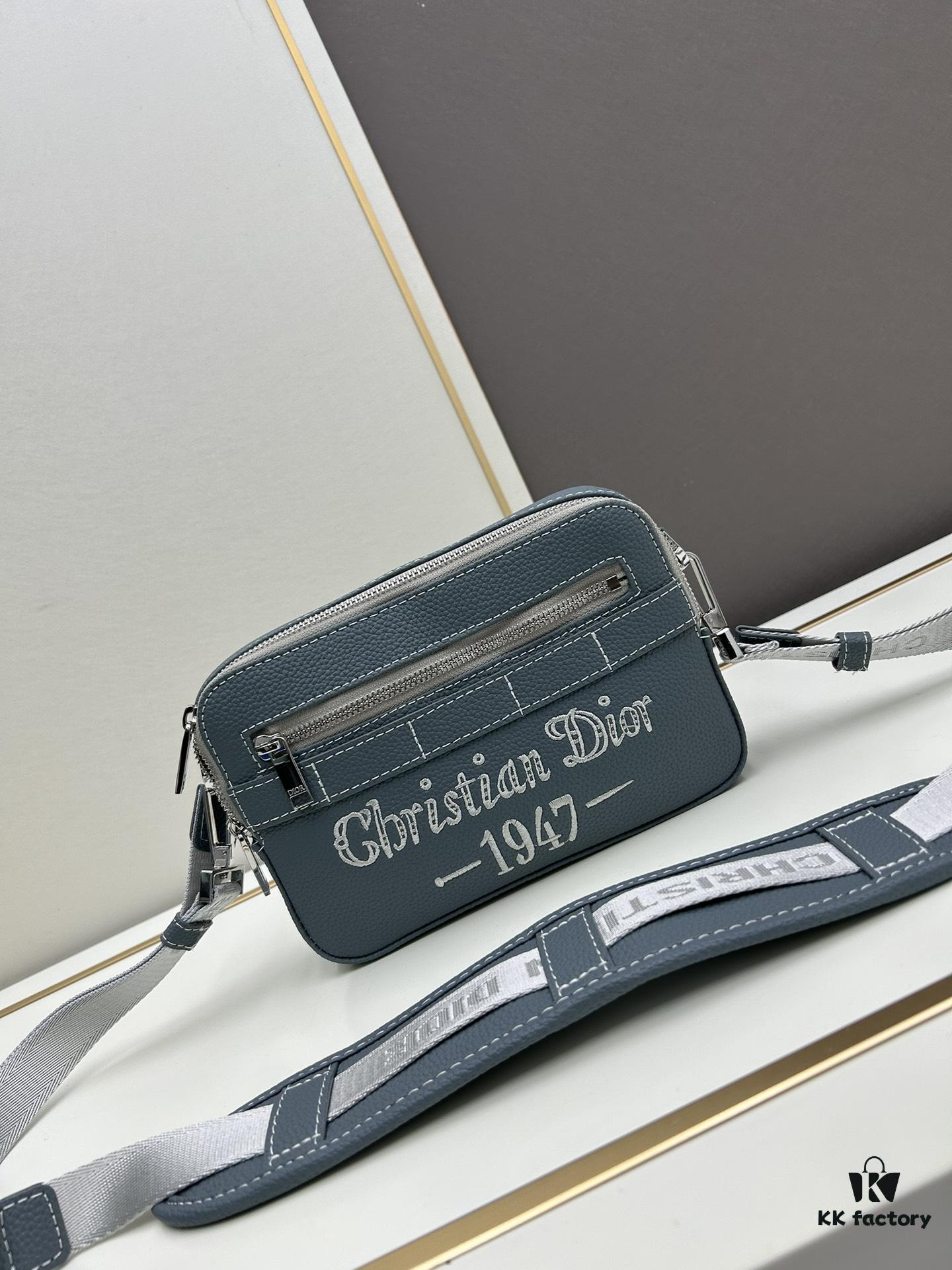 Dior Gray Grain Calfskin Camera Bag ||| Ready Stock